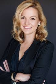 Grey backgrounds are neutral which are great for most people, especially those with tan and brown skin tones. A Great Image Professional Headshots Women Headshots Women Business Portrait Photography