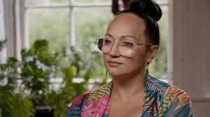 On tonight's show Moana talks to clinical psychologist Dr Ainsleigh  Cribb-Su'a about how we can help whānau who are caught up in conspiracy  theories. Watch the show at 8pm