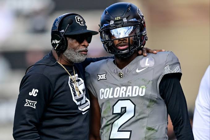 Deion Sanders sends emotional eight-word message to Shedeur as QB praised  for 'banning' dad from Browns camp | talkSPORT