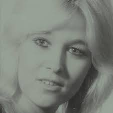 I have to say, I got really emotional when I saw Janelle watching Christine  walk down the aisle. It just felt like the beginning of a whole new life  for her to