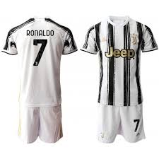 Cristiano ronaldo is the world's most marketable footballer. Fussballtrikots Juventus Cristiano Ronaldo 7 Kinder Heim Trikotsatz 2020 2021