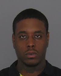 Police arrest suspect in cop-dragging incident