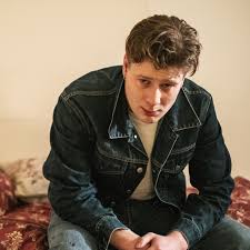 Average joe was a four seasoned reality dating show in which a group of average joes try to win over a girl's/guy's heart. Average Joe Paradigm Talent Agency