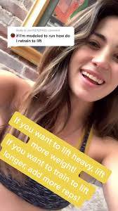 Claire Knox (@knoxfittok)