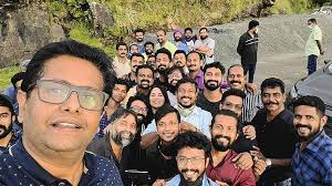 This time the grapewinehad it that jeethu is on board to direct the sequel of his blockbuster movie drishyam with scribe xylex abraham. Drishyam Team Were Able To Complete Shoot Without Any Problems In This Covid Crisis Jeethu Joseph Says Drishyam 2 Filming Has Ended Cinema Cine News Kerala Kaumudi Online