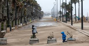 El tiempo en valencia predicción 15 días. El Tiempo En Valencia Domingo Con Riesgo Extremo Por El Temporal De Lluvia Nieve Y Viento