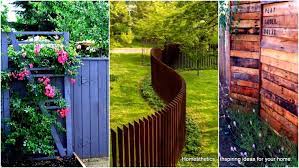 Being able to enjoy a garden's bounty and beauty are pretty important. 37 Awesome Pallet Fence Ideas To Realize Swiftly In Your Backyard
