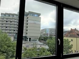 Ein großes angebot an mietwohnungen in erlangen finden sie bei immobilienscout24. 3 Zimmer Mietwohnung Fur Expats Zu Mieten In 91054 Erlangen