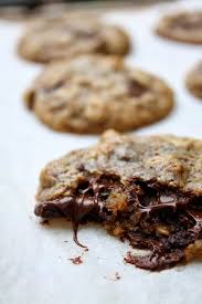 Cookies Moelleux Au Chocolat Noir Flocons D Avoine Cookies Moelleux Cookies Recette Recette