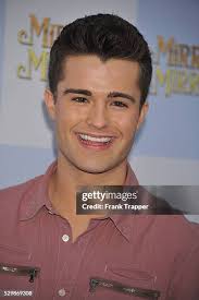 1,226 Mirror Mirror Los Angeles Premiere Arrivals Stock Photos, High-Res  Pictures, and Images