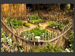I Must Make A Garden Fence Like This Garten Garten Gewachshaus Zaun Garten