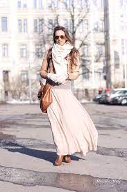 6 Comfy And Wearable Skirts For Winter Glam Radar Maxi Skirt Outfits Winter Maxi Skirt Outfit Maxi Skirt Winter