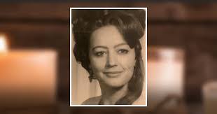 June Liles's Instagram, Twitter & Facebook