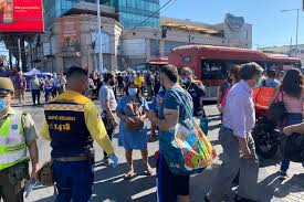 Esta es la mascarilla elaborada por cathy barriga. Balacera En Plaza De Maipu Deja A Una Mujer Fallecida Y Al Menos Otras Cuatro Personas Heridas La Tercera