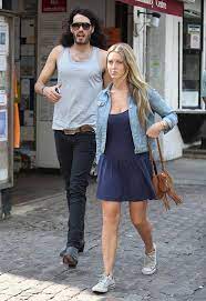 He was born on 4 june 1975 in grays, essex, england. Russell Brand Marries Laura Gallacher