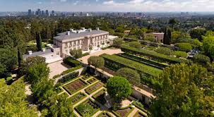 I don't see any flaws, they gave a detailed account of how the apocalypse happened. Tour The Inside Of Lachlan Murdoch S New 150 Million La Mansion