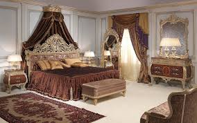 غرف نوم كلاسيك للعرسان