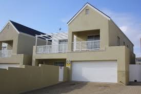 The Perfect Life Awesome Kids Perfect Location Long Walks On The Beach Shops House Styles Beach Shop House