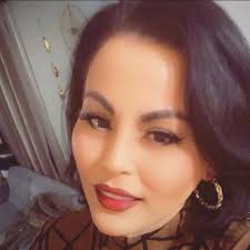 Life is short. Let go of negativity, ignore the gossip, and walk away from  those who don't truly care.Cherish the ones who are always by your  side.sunday 😂😂😂🦋🦋🦋🦋🦋