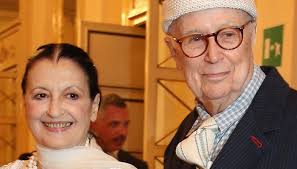 Oggi la camera ardente alla scala camera ardente oggi dalle 12 alle 18 alla scala. Oggi E Un Altro Giorno Carla Fracci E Beppe Menegatti Si Raccontano Dilei
