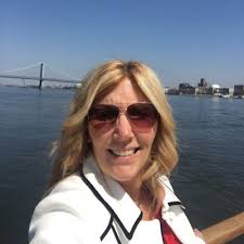 Kim Boody-Silverman (@mamaschnugums)