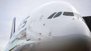 Easier than ever booking · 24/7 customer support Singapore Airlines Investiert Weiter In Die A380 Flug Revue