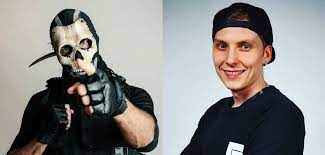 He has also worked as a television and radio presenter with shows airing in the uk, usa, australia and europe,. 0y2bxeotfc Lim