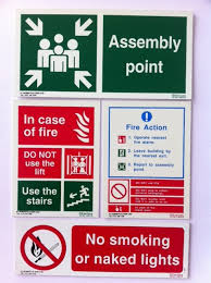 Here the user, along with other real gamers, will land on a desert island from the sky on parachutes and try to stay alive. Fire Signage In Cheshire