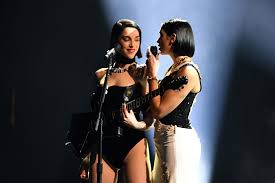 Caitlin white facebook twitterpop music critic. Grammys 2019 Dua Lipa And St Vincent Team For Medley Rolling Stone