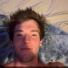 WARNING TO RETAILERS There are fake $100 and $20 Hollywood/Prop Money  circulating around town. The bills say For Motion Picture Purposes