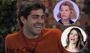 È diventato popolare grazie a riccanza: Gf Vip 5 Tommaso Zorzi Demolisce Tini Cansino E Racconta Un Divertente Retroscena Su Quando Paola Caruso Scopri Di Essere Incinta A Pechino Express Isa E Chia