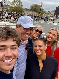 Abby Etheridge's Instagram, Twitter & Facebook