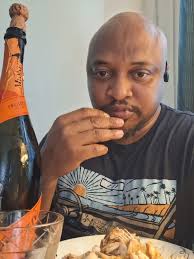 Holy Spirit told me in my vision that He has chosen Tinubu to rule Nigeria  and make it great again!... Prophet Gbenga Asaph