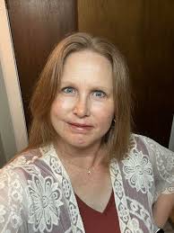 👋🏻 A Little About Me Hi friends! For those who don't know me (or maybe  haven't seen me in a while), I've been happily married for 30 years and we  have two