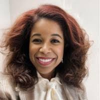 Roslyn Austin's Instagram, Twitter & Facebook