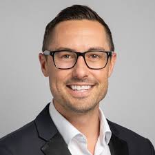 Eric Nutter's Instagram, Twitter & Facebook