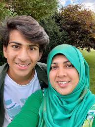 Fatima Altaf's Instagram, Twitter & Facebook