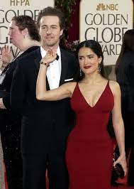 Amanda On Twitter Salma Hayek Style Salma Hayek Celebrities