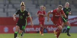 Dabei müssen sie jedoch schwerstarbeit leisten. Herausragend Vfl Frauen Ziehen Im 7 Jahr In Folge Ins Dfb Pokal Finale Ein Vfl Wolfsburg
