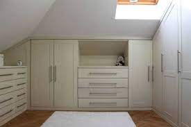Siete venuti nel posto giusto. Risultati Immagini Per Come Arredare Una Mansarda Con Armadi Kleines Badezimmer Umgestalten Design Dekoration