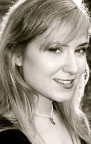 Mary Feminear (Soprano)