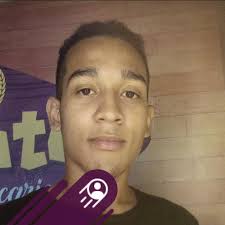 Dextroll Um dos nossos colaboradores internos nos mandou essa montagem do  melhor cavaleiro de Atena da era do gelo... El Sid, de capricórnio. Dex, o  estagiário