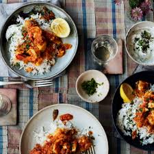 Grind grated coconut, turmeric powder, tamarind, peppercorns and red chillies. Georgina Hayden S Goan Fish Curry With Rice And Raita