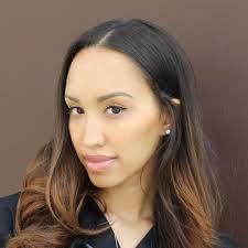 Diane Anna's Instagram, Twitter & Facebook