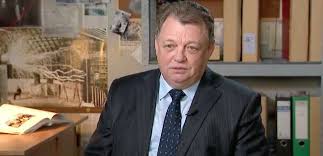 В заявлении говорится, что виктор гвоздь имел международную лицензию, разрешающую погружаться на гвоздь возглавлял службу внешней разведки украины с 2014 по 2016 год. Euex7kh Dccptm