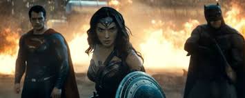 Here's why justice league people were expecting more from the dceu after it proved its prowess with the summer box office smash, and justice league didn't live up to the hype. Box Office Batman V Superman Spielt Weltweit Bisher 700 Millionen Dollar Ein Kino News Filmstarts De