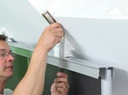 Aménagement sous escalier leroy merlin. Comment Faire Un Rangement Sous Pente Ou Sous Combles Leroy Merlin
