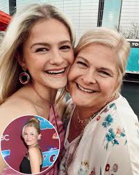 Oh my gosh… this mother-daughter magic will leave you breathless!” Darci  Lynne and her mother, Misty, graced the stage with a breathtaking rendition  of Darci's original song, “Takes a Melody.” Their voices