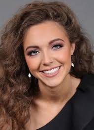 7 contestants vie for Miss Apple Blossom title