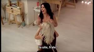 E adevarat ca inca mai dormi cu lumina aprinsa? DezmÄƒÈ› Total Pe Insula Iubirii Atingeri Interzise Intre Fete È™i Ispite Youtube